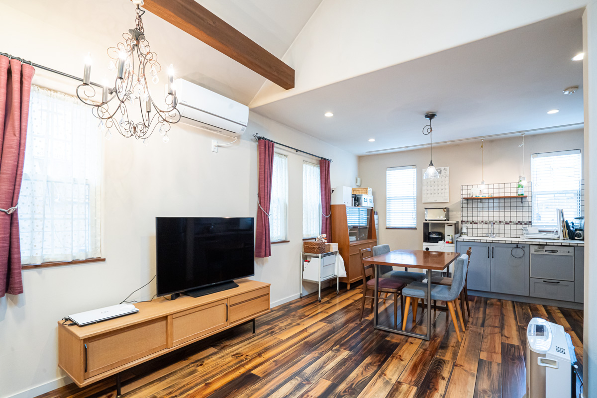 神奈川県の中古マンション: 多摩川の風を感じながら愛着を持って住み続ける「多摩区宿河原1丁目 中古戸建」