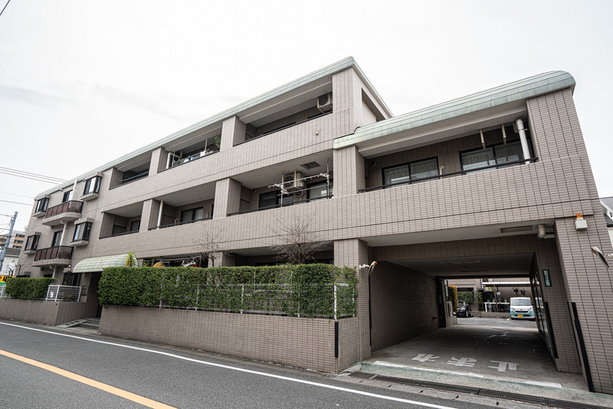 千葉県の中古マンション: ディズニーへは自転車で、子どもと大人の遊び場にあふれる街「レクセル新浦安」3階