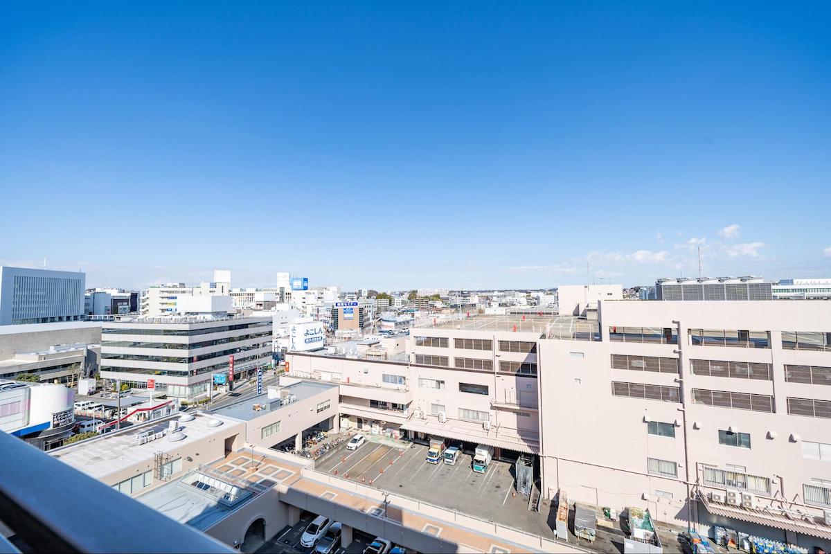 神奈川県の中古マンション: 戸塚駅から徒歩4分！商業施設隣接で利便性◎の「戸塚ハイライズ」10階