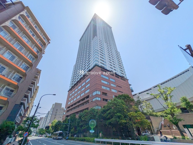 クロスエアタワー