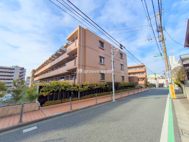 東京都の中古マンション: ファミール明大前