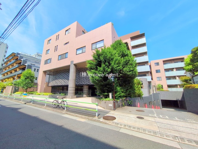 東京都の中古マンション: ザ・アッパーレジデンス・アット・南青山