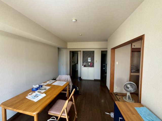-三丁目不動産- 行田西口ローヤルコーポ302号室