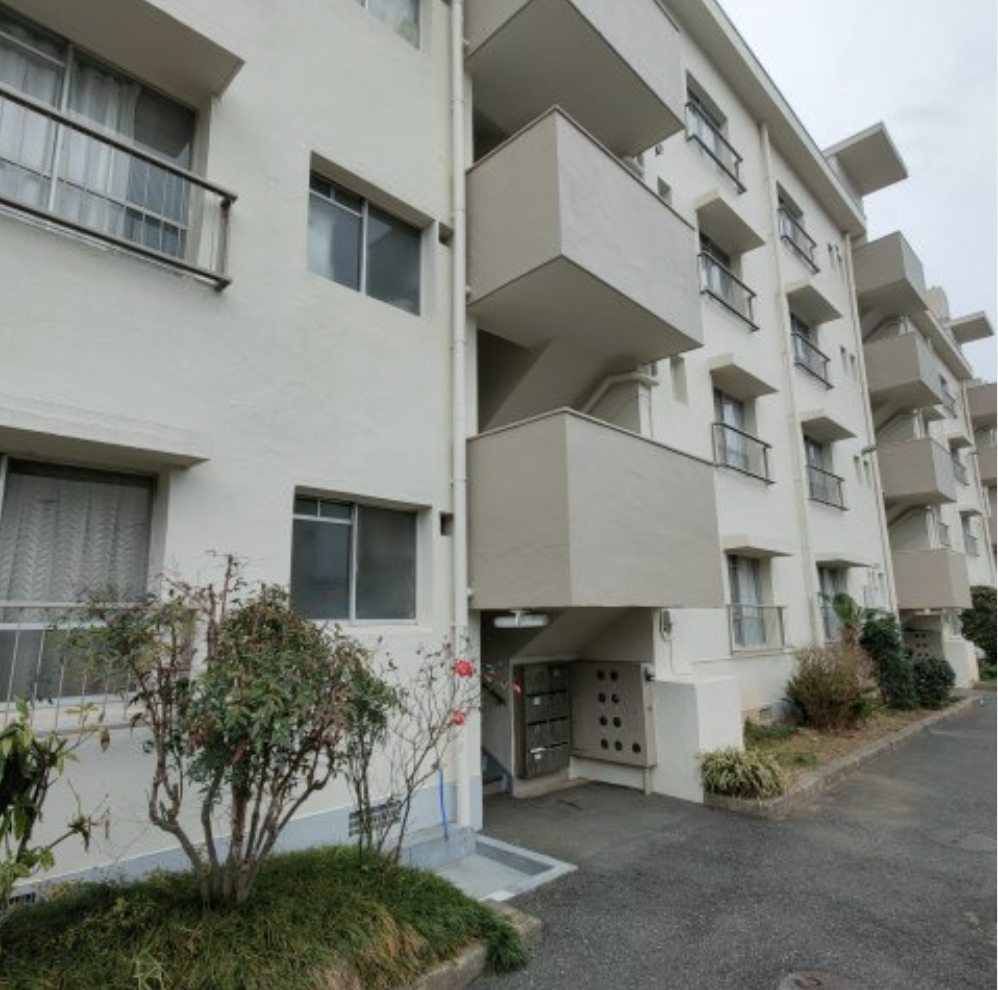 東京都の中古マンション: 八幡ハイツ