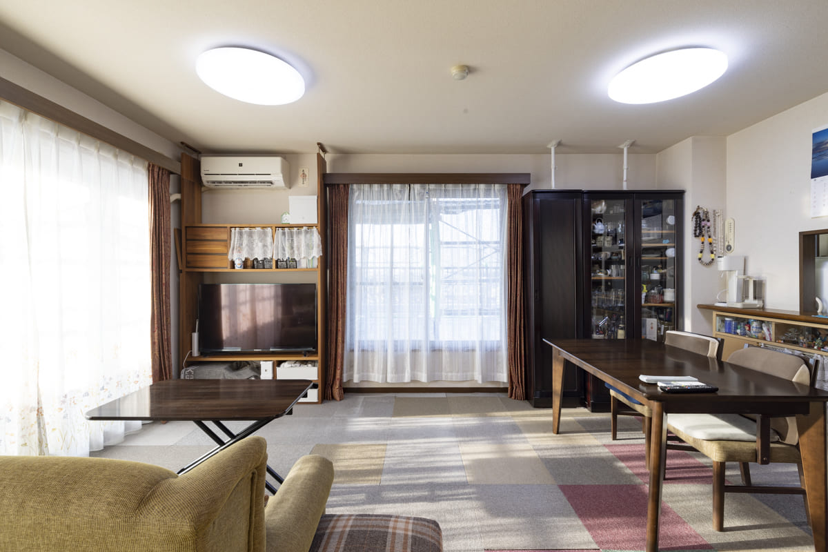 東京都の中古マンション: 空を居住空間にしたような、開放的な住まい「コスモ青葉台シェルヴェール弐番館」 10階