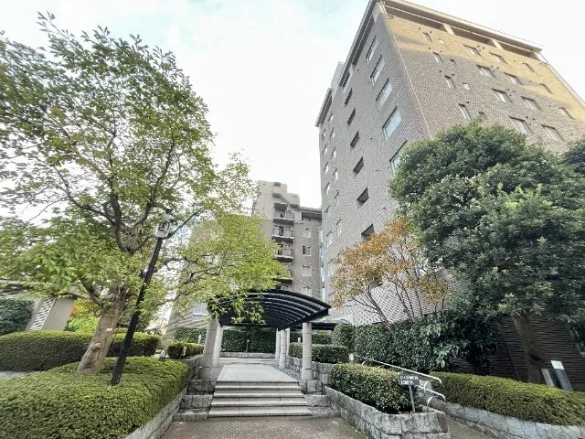 東京都の中古マンション: エステ・スクエア成瀬2番館
