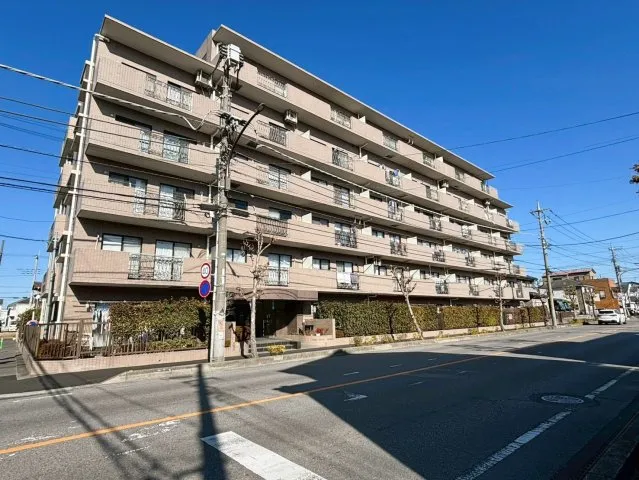 埼玉県の中古マンション: モナーク谷塚