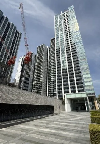 東京都の中古マンション: ワールドシティタワーズ
