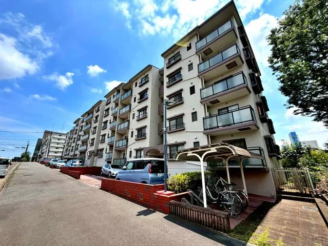 神奈川県の中古マンション: プライム丸山台第5