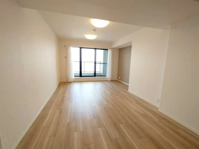 東京都の中古マンション: リズムタワー�U