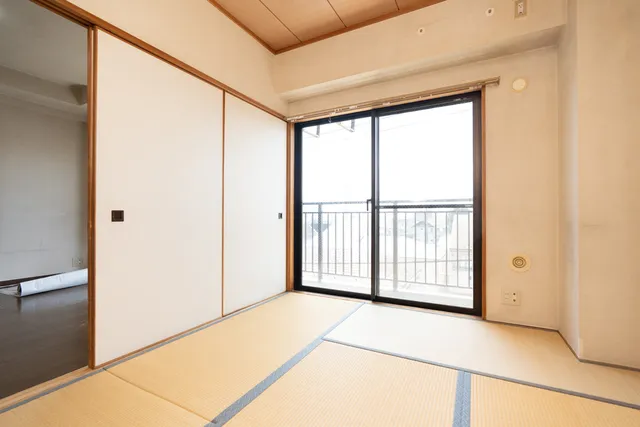 埼玉県の中古マンション: 川越駅徒歩圏・南向き！買い物も通勤も快適な好立地マンション「モナークマンション川越Ⅱ」4階