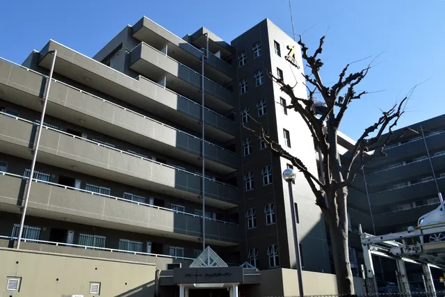 神奈川県の中古マンション: 家族に嬉しいスポットが盛りだくさん！「グラン・コート六ツ川ガーデン」6階