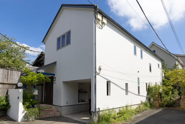 神奈川県の中古マンション: 自然と歴史が織りなす街を拠点にできる贅沢「鎌倉市長谷１丁目 中古戸建」